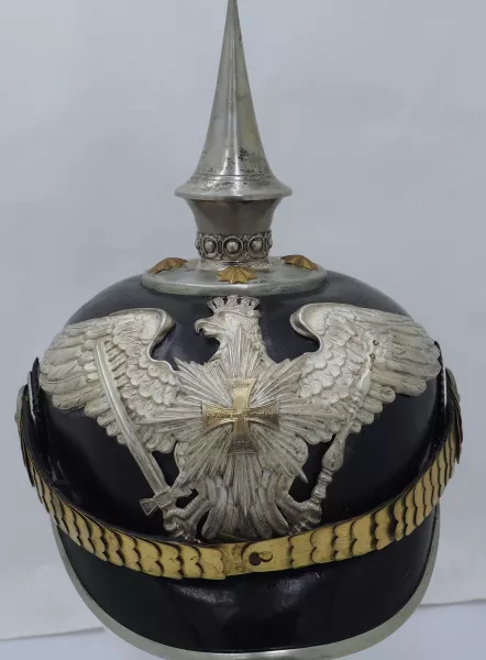 Prussian Silver Garde Landwehr Officer Pickelhaube Visuel 1 principal